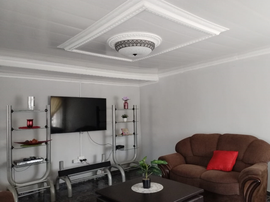 3 Bedroom Property for Sale in Mogwase North West